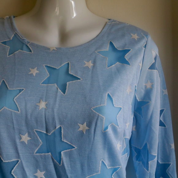 Yimeiyi Sky Blue Chiffon Star Cutout Top Size XXL - Picture 2 of 6
